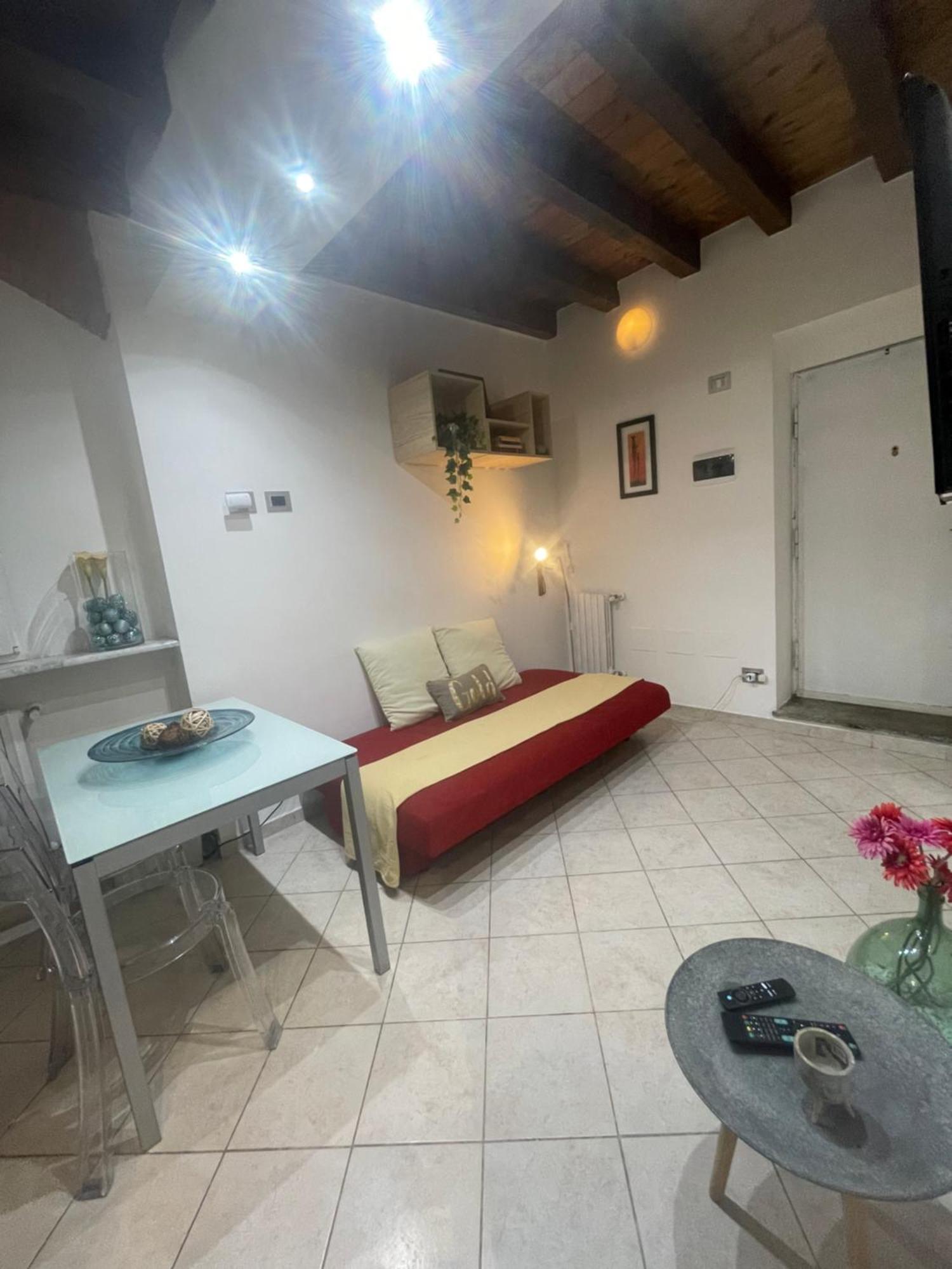 Chiesa Rossa-Loft And Apartments-Navigli Милан Экстерьер фото